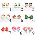 Mixed Design Weihnachten Harz Perlen Charms Bär Weihnachtsbaum Schneemann Lutscher Cabochon Handwerk Schmuck DIY Ornament Zubehör