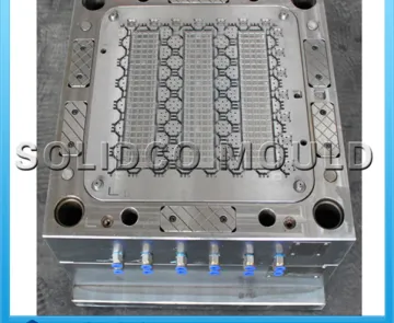 Plastic rubber puzzle lock interlocking floor tiles mould