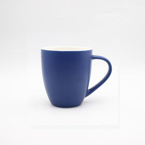 Mat renkli İskandinav basit tarzı porselen kahve kupası