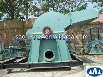 High-efficiency wood branch crusher