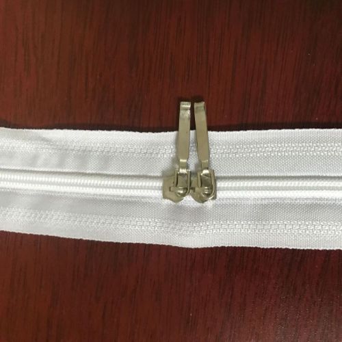 White 2 way nylon zippers for merchandise