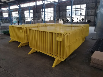Galvanized Crowd Control Barricade Powder Coated