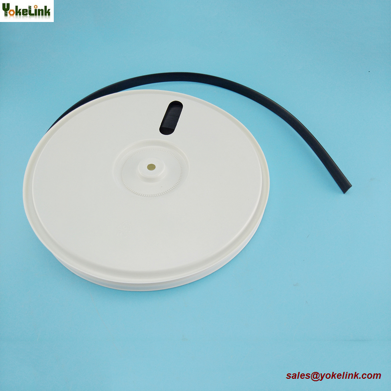 Zárófej acetálpántos kábelkötegelőhöz