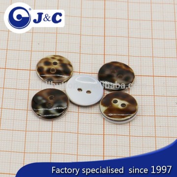 2015 fashion OEM nature color TG shell button