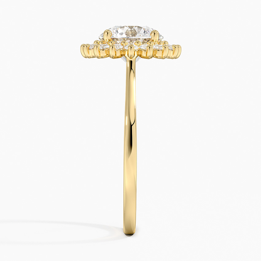 Direktang profile sa gilid ng sunburst crown halo engagement ring na nagpapakita ng lalim ng istruktura ng setting