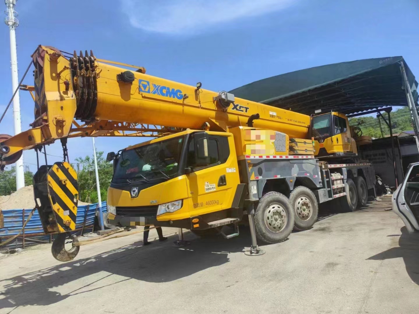 XCMG 15 ton truck crane XCT75L5