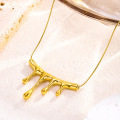 Collar de titanio de lágrima irregular geométrico único