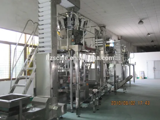 Food packing system with multihead weigher and vertical packaging machine