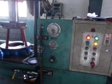Hydraulic Test Machine