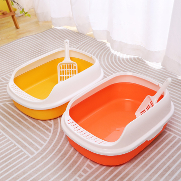 Large Enclosed Cat Litter Box with Deodorizing Feature