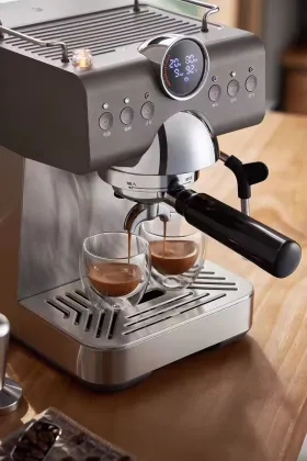 Premium Cold Brew Coffee Maker for Small Spaces