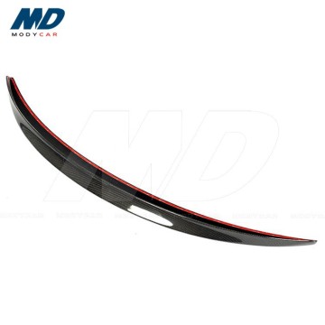คาร์บอนไฟเบอร์ด้านหลังสปอยเลอร์สำหรับปี 2558-2562 เมอร์เซเดส-เบนซ์ GLC250 GLC300 CLC43 AMG 4D