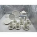 Easy to store ceramic tableware