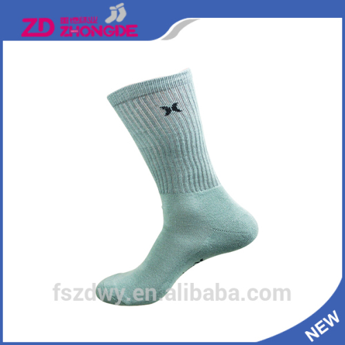 latest technology sport socks mens socks striped