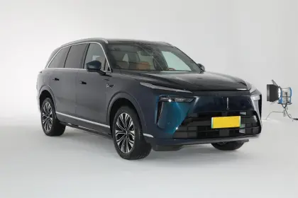 2023 Hot Selling Wey Lanshan 5 Doors 6 Seats Hybrid SUV