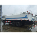 Carro del tanque de agua de 6 x 4 Dongfeng 15000 aspersor