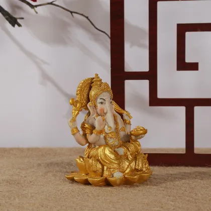 Southeast Asian Religious Ornaments: Exploring Feng Shui, Zen, Thai Buddha, Proboscis Elephant God Resin Crafts
