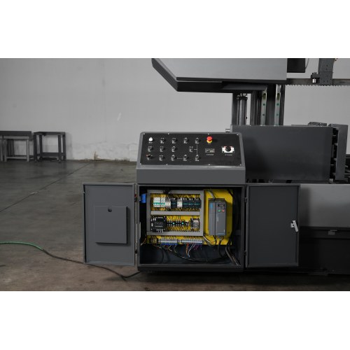 Sega a nastro H280 100S con tavola a rulli estesa