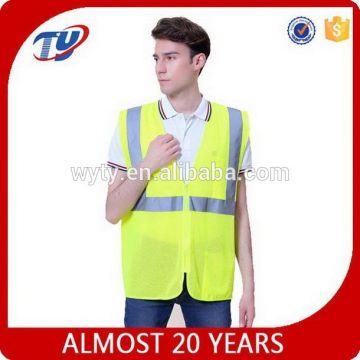 roadway safety products apprel clothing EN20471 yellow safety vest