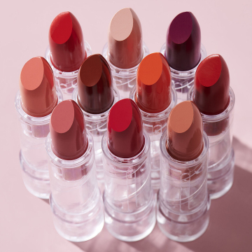 Vegan Hydrating Lipstick with Jojoba Oil and Meadowfoam Seed Oil
