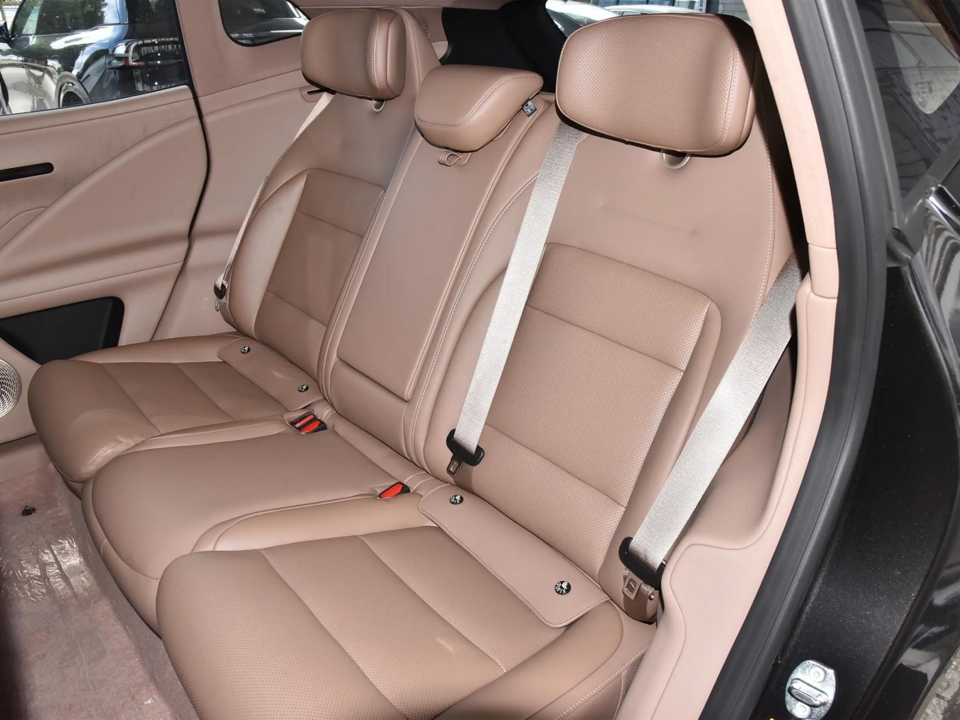 AVATR 07 Rear-wheel Drive Pure Electric Edition