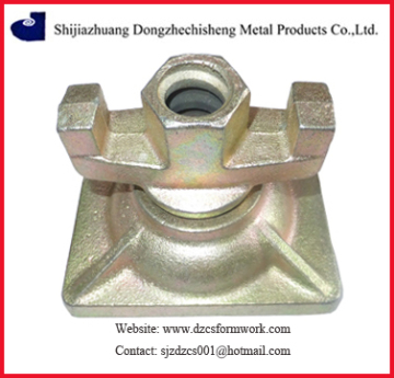 Triateral washer with square base Cast