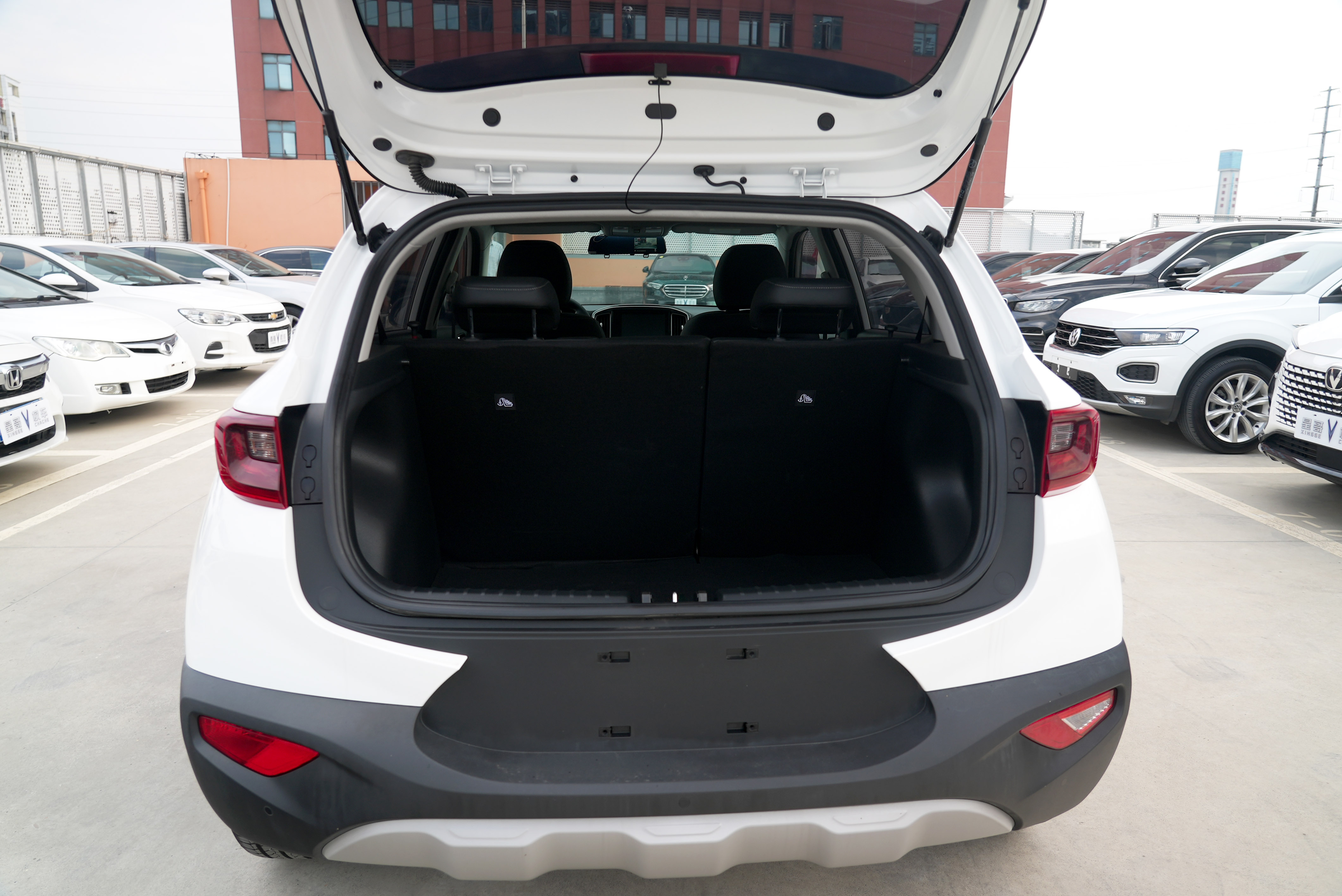 Kia kx1 2021 (12)