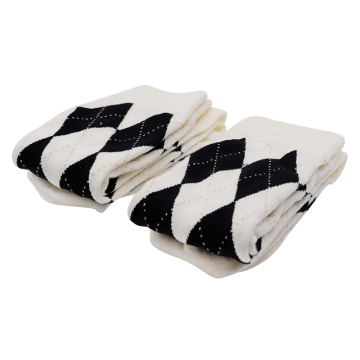 Weibo Laces Wholesale: calze di cotone traspirabili da uomo e ragazzo a buon mercato in stock "Tuttavia, se vuoi un titolo più conciso, considera:" calze di cotone traspirabili da uomo e ragazzi all'ingrosso "o, se vuoi mantenere il mar