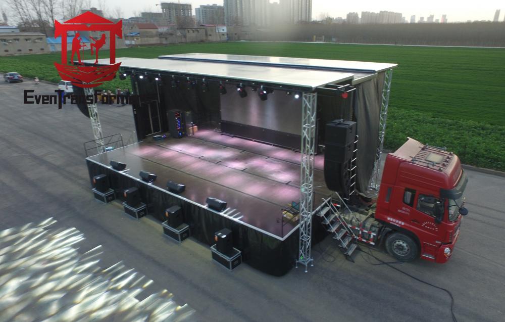 13.3m length Stage On Trailer