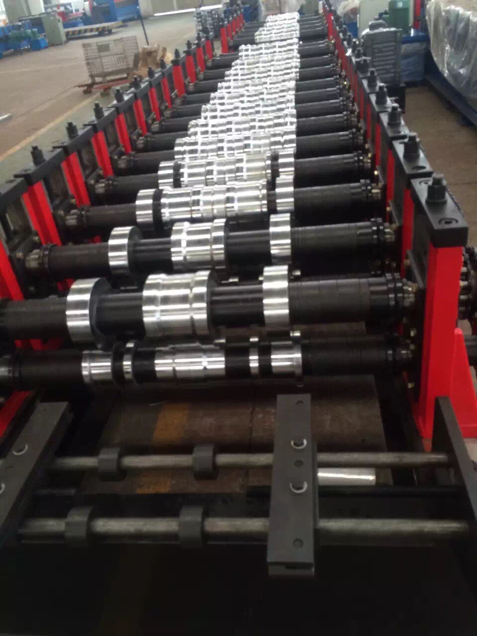 Highway Guardrail Roll Forming Machine