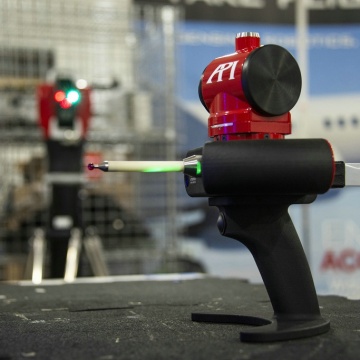 API laser tracker model pro