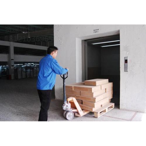 Workshop Cheap Goods Cargo Lift