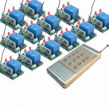 ชนิดดิจิตอลแบบไร้สายตัวควบคุมระยะไกลสำหรับพัดลมติดเพดาน แรงดันไฟฟ้า DC 12V และ 4CH