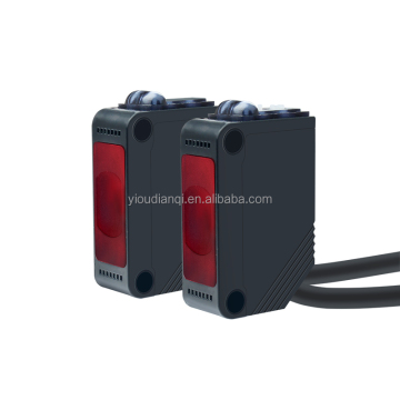 การจัดส่งที่รวดเร็วเซ็นเซอร์โฟโตอิเล็กทริกจริง E3ZG-T61 E3ZG-T61A E3ZG-T61A-S