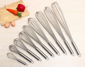 Hand-Held Stainless Steel Whisk - Manual Egg Beater & Milk Whisk for Baking Tools & Kitchen Cutlery Set