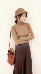 Base shirt for lady sweater