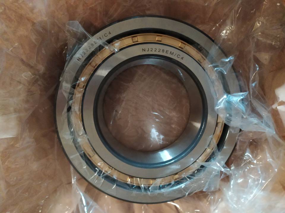 Shantui bulldozer Cylinder Roller Bearing GB283-NJ2228EC4