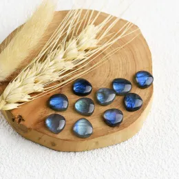 100% Natural fat triangle labradorite Cabochon