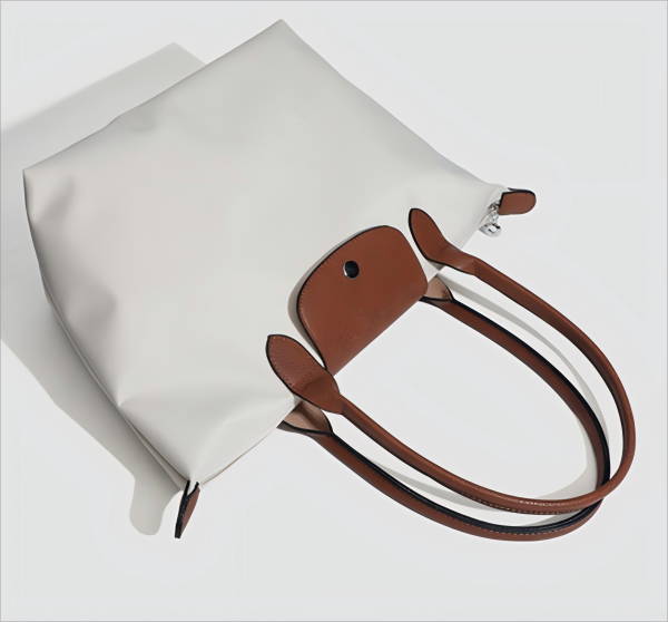 Bolsa feminina compacta e simples à prova d'água Compact and simple waterproof ladies' handbag