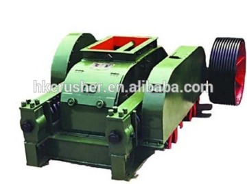 China High Capacity Double Roller Granite Crusher Machine Manufacture Supplier