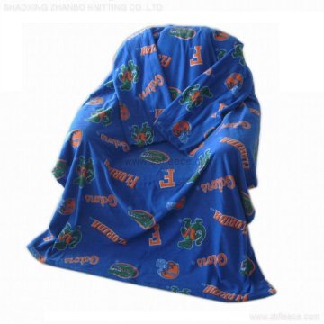 Fleece sleeves blanket
