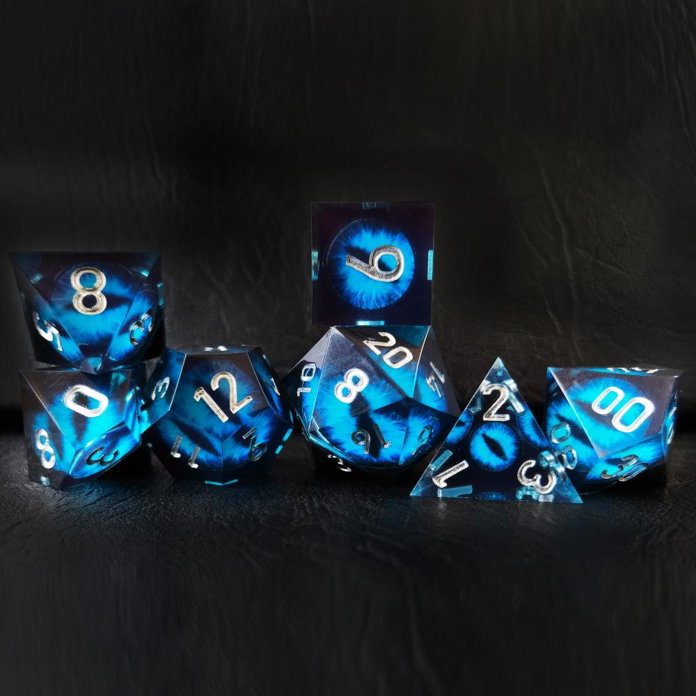 Dungeons And Dragons Resin Dragon Eye Dice 4