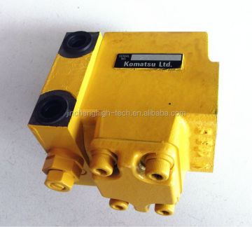 PC200-6 Hydraulic Service Valve Block Excavator Pilot Valve 702-21-55310