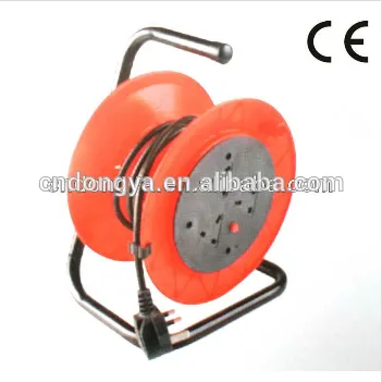 U.K 3-0utlet retractable electric cable reels (50m)