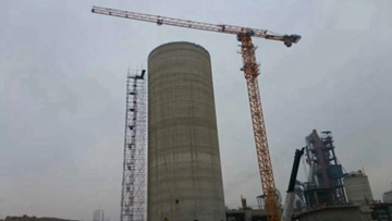 Kren Menara Topless Dengan Beban Maksimum 20tan