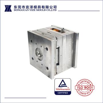 medical plastic injection mold for PC medical plastic devices with Class 100000 cleanroom