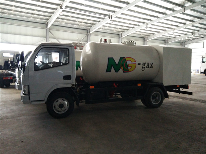 5000l Lpg Filling Trucks Jpg