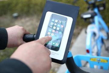 100%Water Proof Handlebar smart phone bag