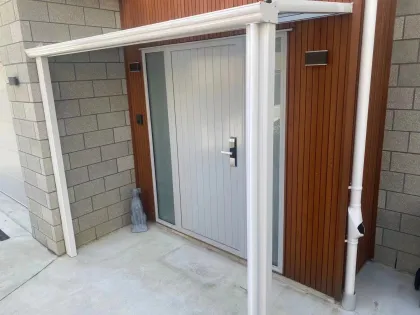 aluminum door and window frames