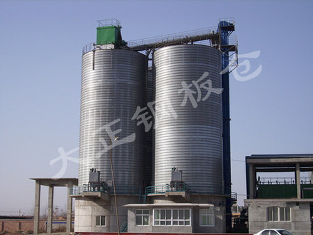 Затворен влагоустойчив стоманен силоз